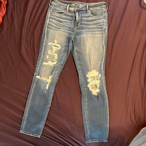 Never Worn! American Eagle Ripped Jeggings